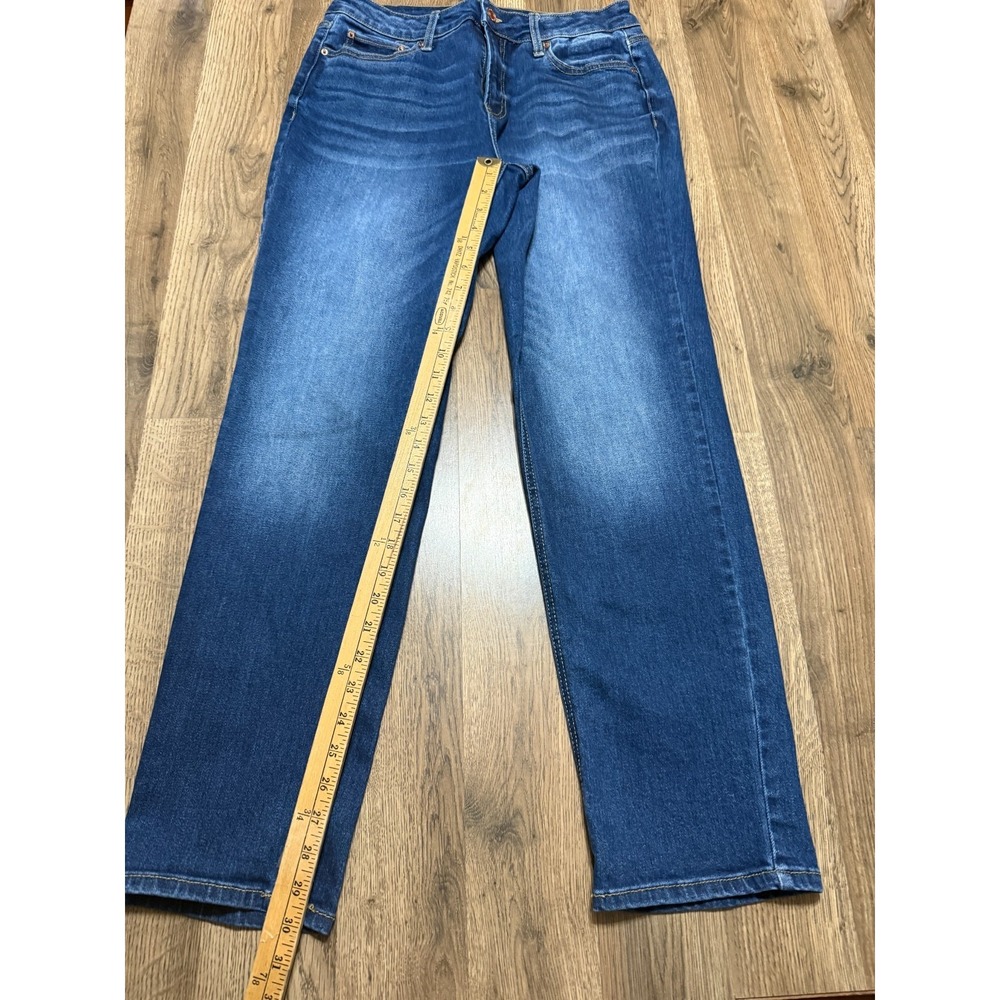 Time & Tru Jeans, Women's Size 12, Blue, Denim, Straight Leg, Medium Wash - Picture 9 of 11